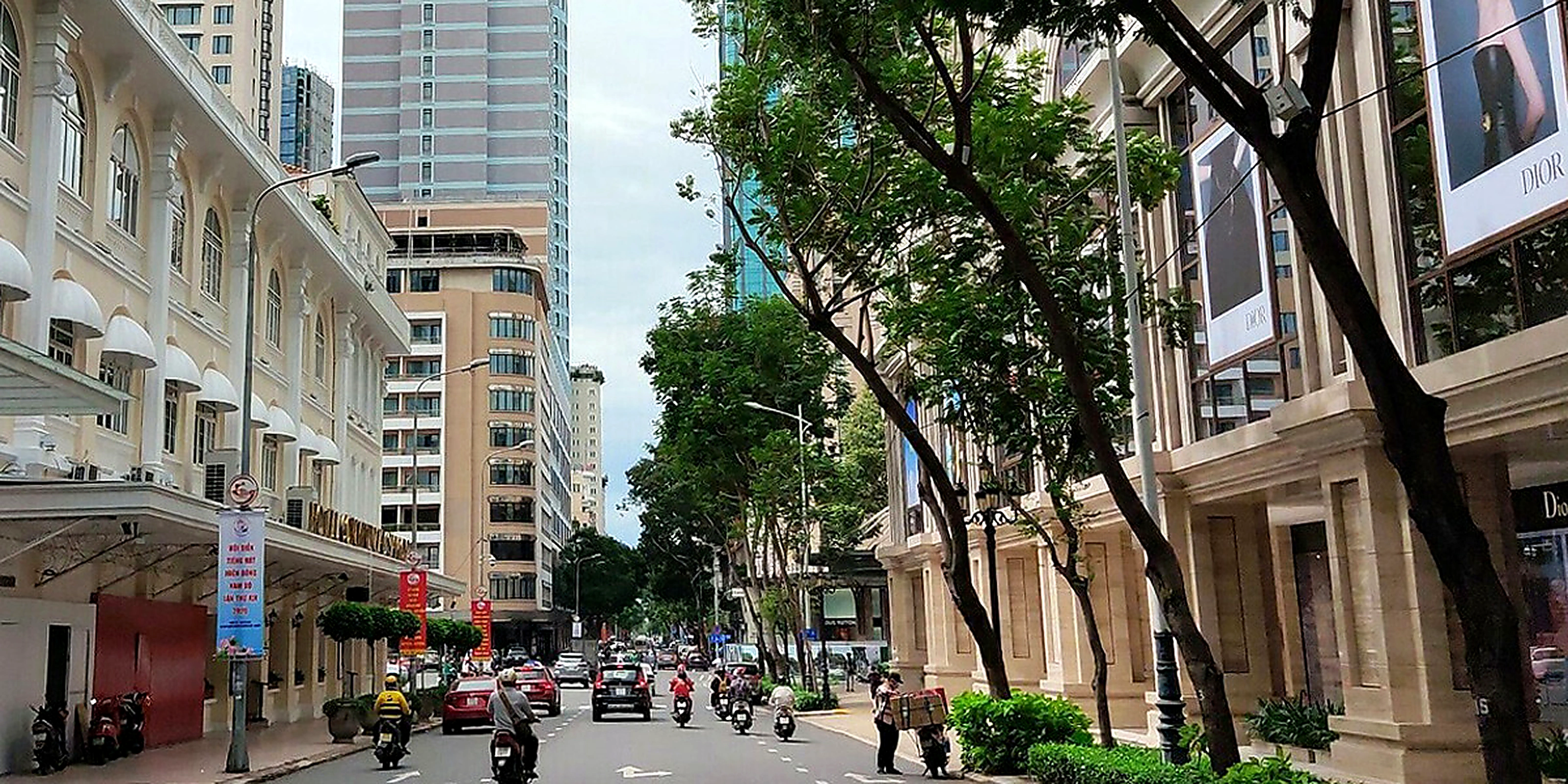 Dạo Bước Đường Đồng Khởi